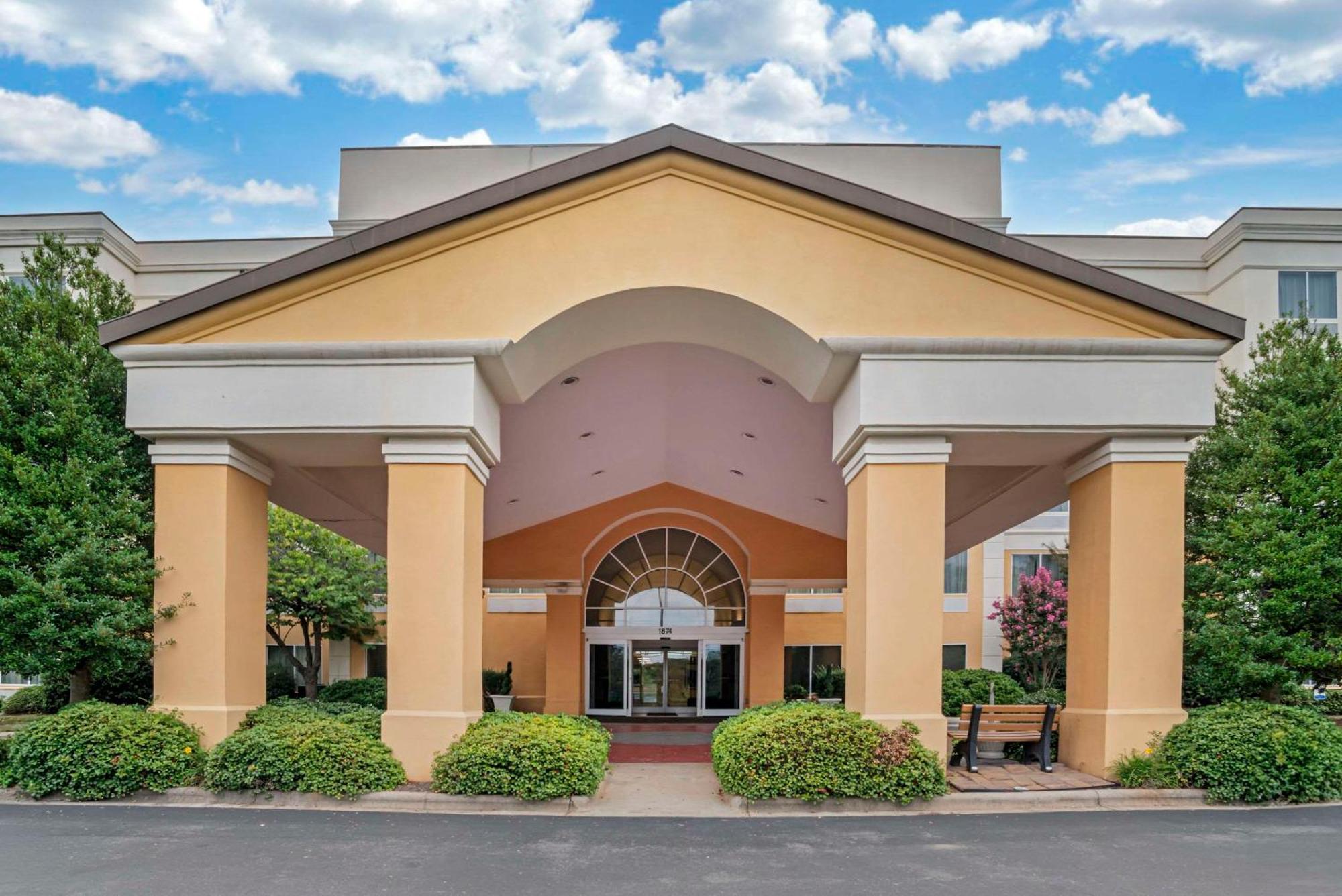 Comfort Suites Gastonia - Charlotte Esterno foto